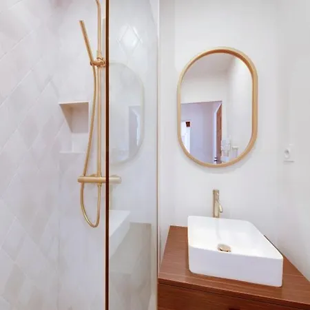 Appartement Duplex In The Old Chaulnes Mansion