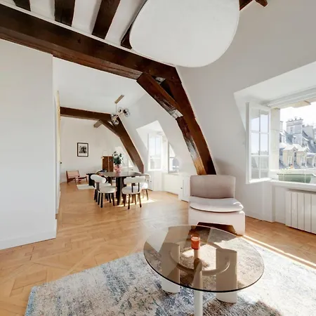 Duplex In The Old Chaulnes Mansion Appartement *