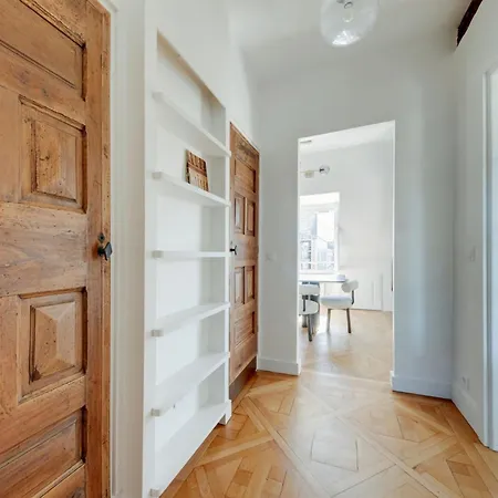 Appartement Duplex In The Old Chaulnes Mansion *